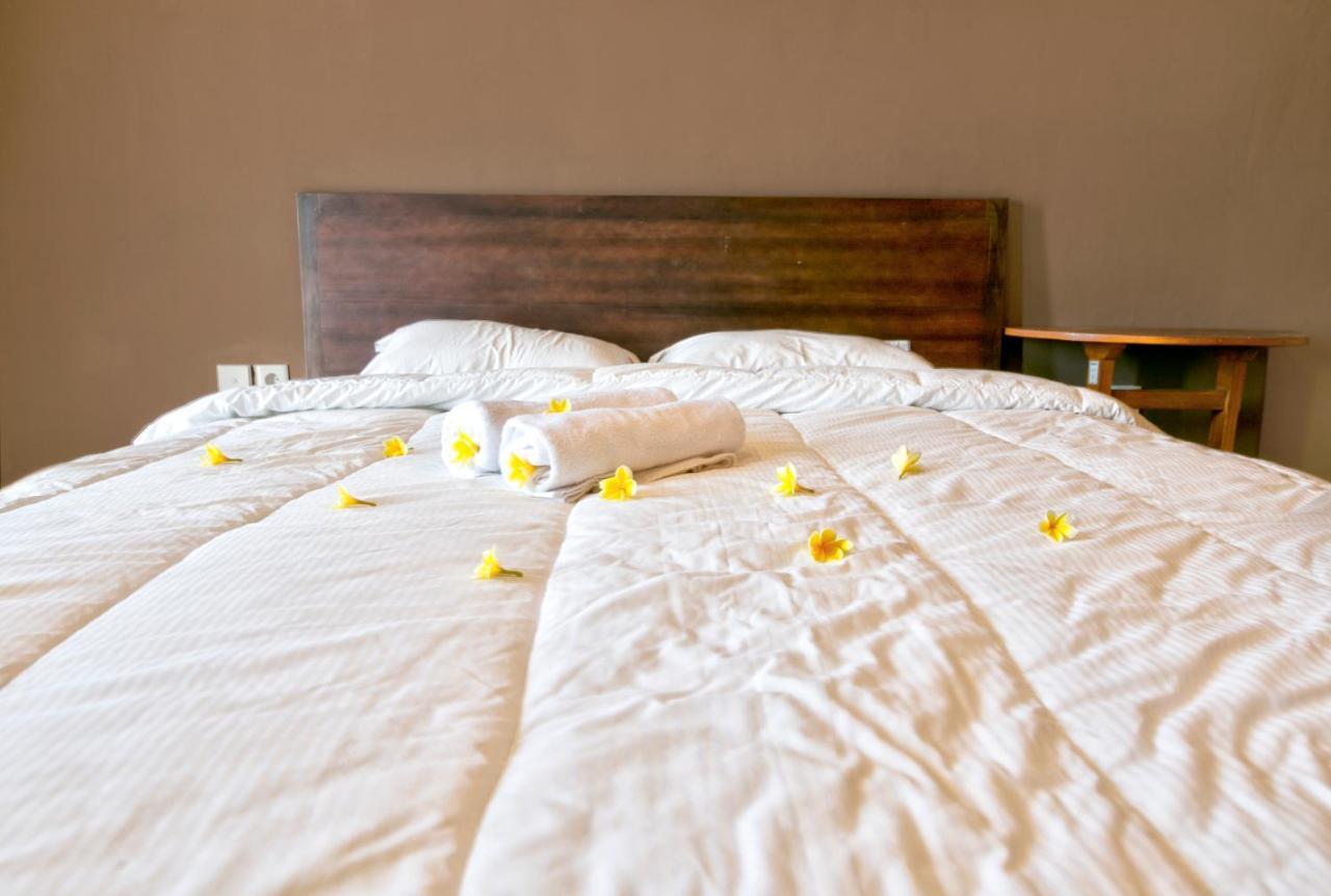 Melody Guest House Jimbaran  Ngoại thất bức ảnh