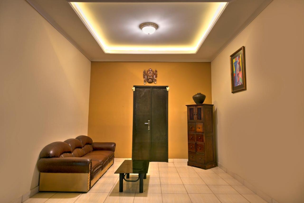 Melody Guest House Jimbaran  Ngoại thất bức ảnh